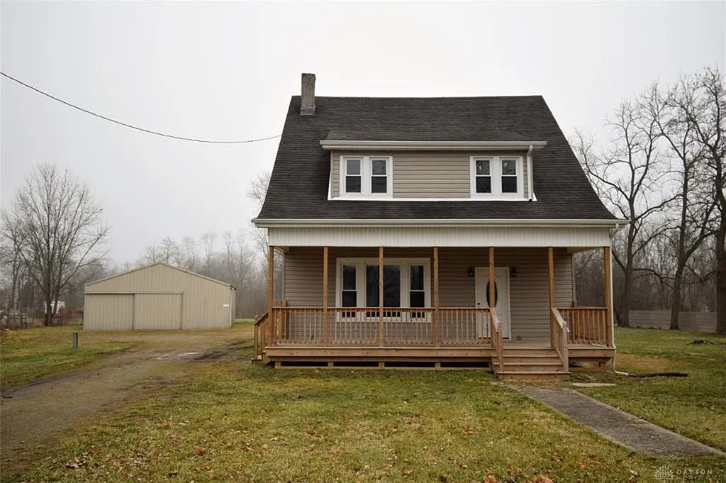 2610 Springfield Xenia Rd photo 1