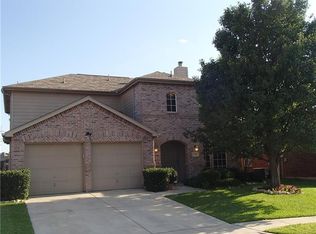 3404 Star Ranch Ct, Roanoke, TX 76262