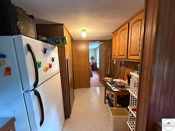 5th image of 24235 Blueberry Ln