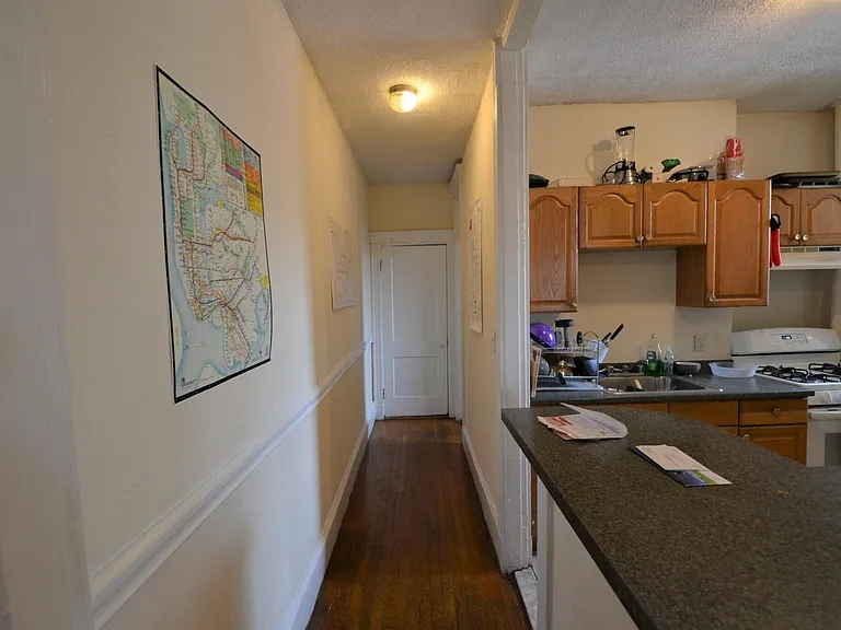 137 Peterborough St #14 — Photo 4