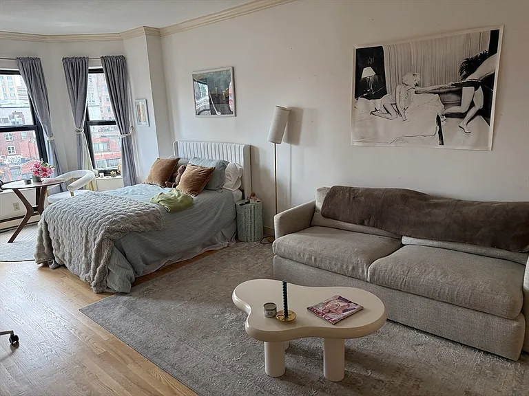 160 Commonwealth Ave #608 — Photo 8