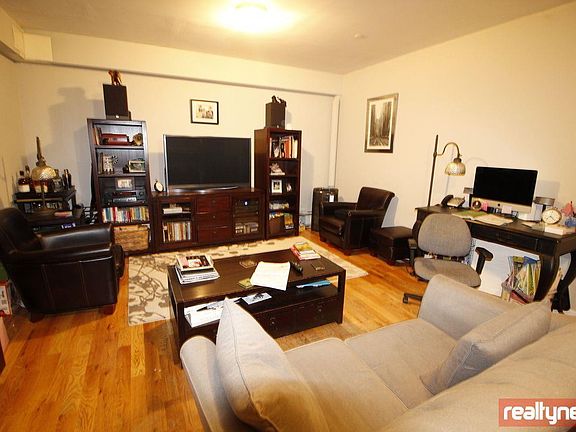 3rd image of 259 15th St APT 104