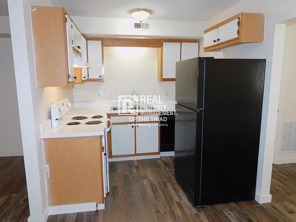 4th image of 300 Ardale Dr APT 2G