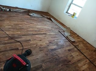 703 N Pine St, Pearsall, TX 78061