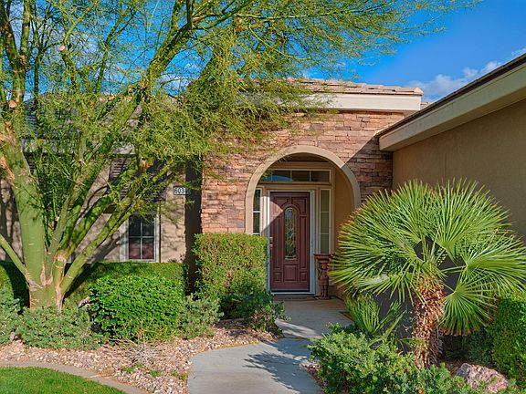 5th image of 60340 Desert Rose Dr