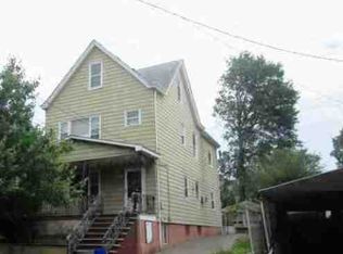 46 Maple St, Garfield, NJ 07026