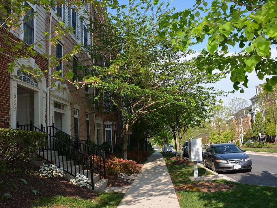 Exterior (Front)