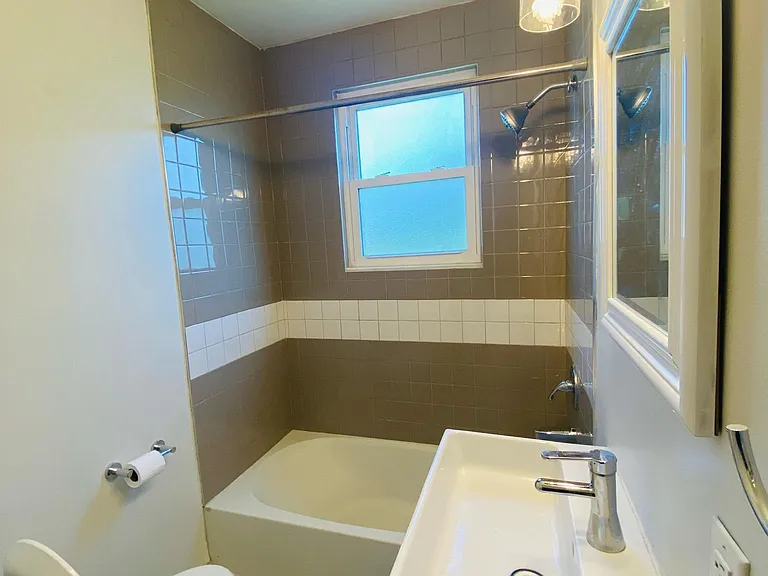 64 Kessler Pl #1 — Photo 8