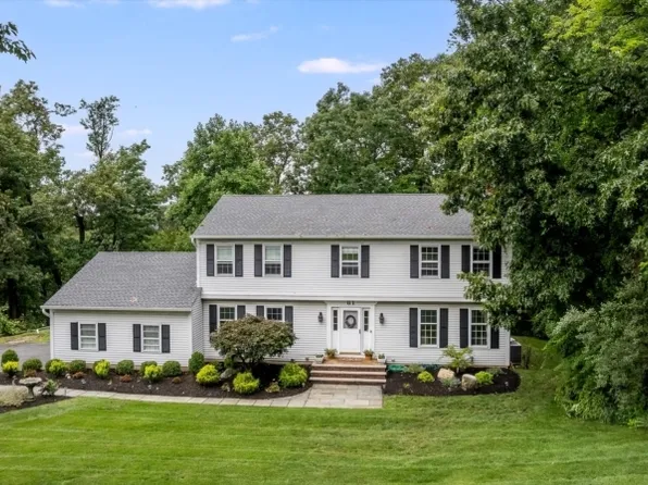 81 Poplar Dr, Hanover Twp., NJ 07950