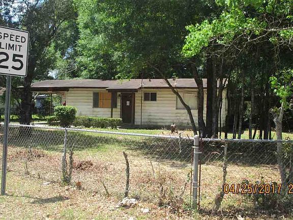 2nd image of 701 Seine Way