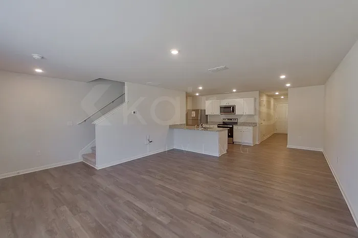 307 Ironwood Ct — Photo 3