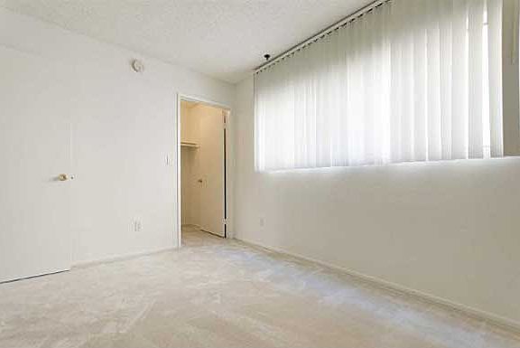 5th image of 1400 N Martel Ave APT 208