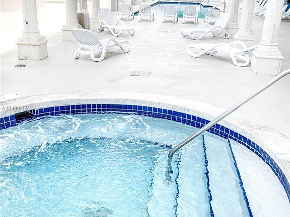 3rd image of 1200 Brickell Bay Dr #2