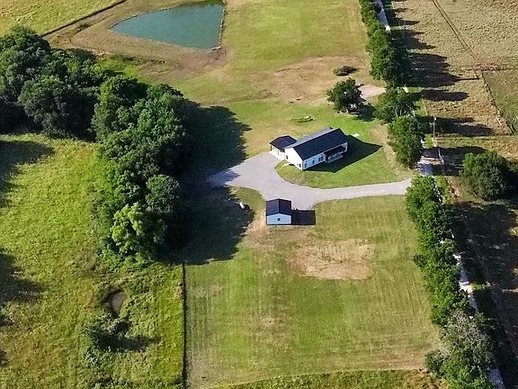 5th image of 595 County Road 2870
