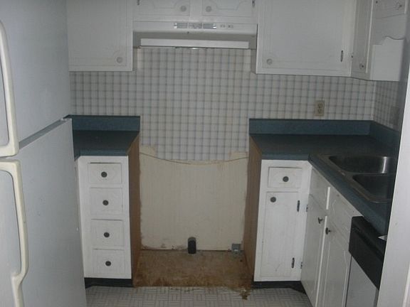 2nd image of 4610 Lawndale Dr Unit F