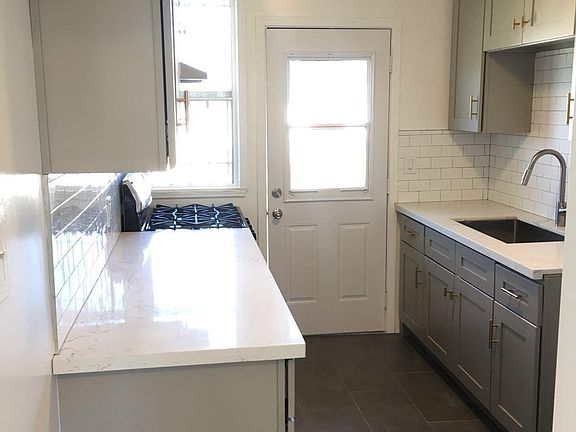 2nd image of 5756 Corbett St