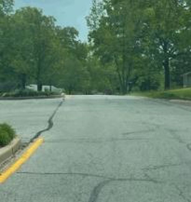 Exterior Neighborhood (street photo)