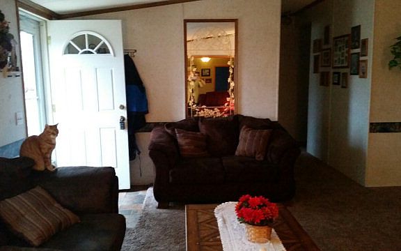 2nd image of 1888 Grandview Dr