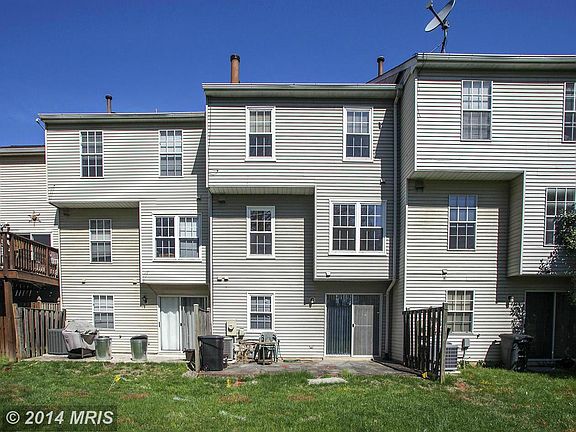 2nd image of 710 Ivy League Ln Unit 12-67