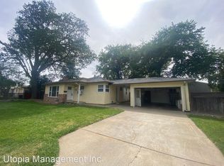 9669 Eisenbeisz St, Elk Grove, CA 95624