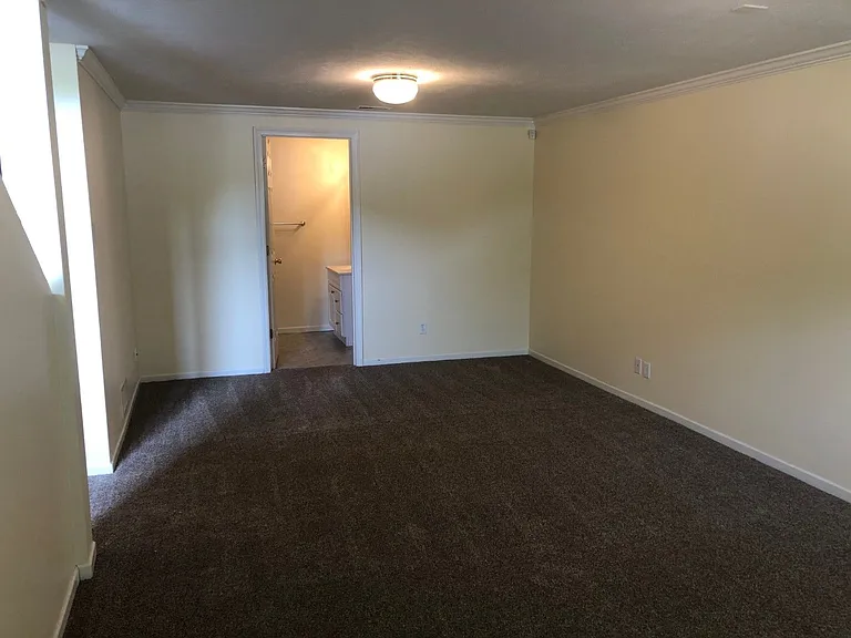 2913 Rahn Blvd — Photo 8