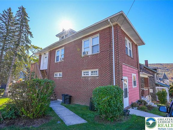 4th image of 758 Church St