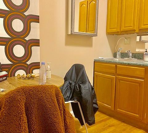 5th image of 135 Meserole St #1