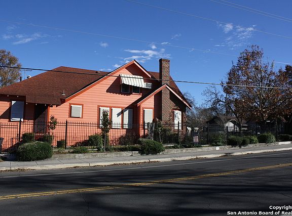 3rd image of 1703 McKinley Ave