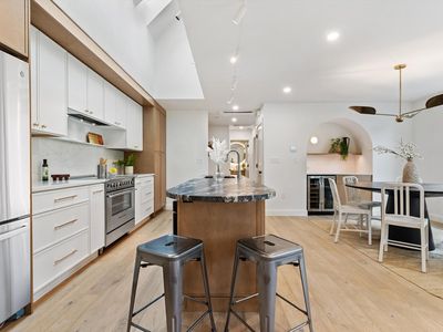 20 Putnam St #2, Somerville, MA, 02143