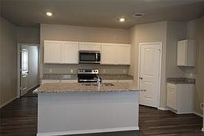 2nd image of 323 Pecos Dr