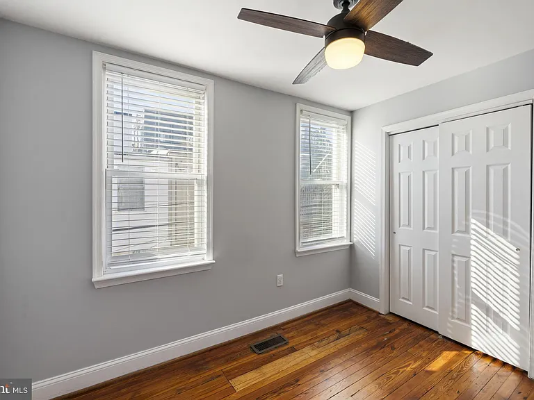 635 S Fagley St — Photo 25