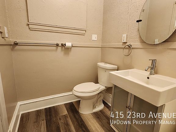 3rd image of 415 23rd Ave N APT 4