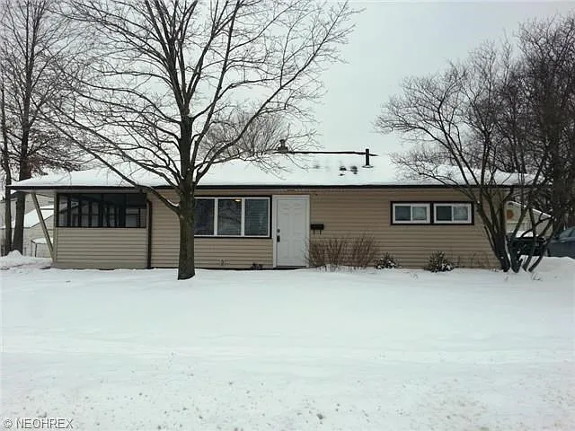 1511 Denison Dr NW photo 1