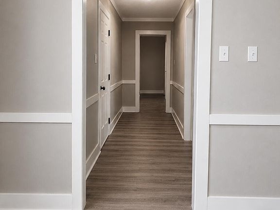 3rd image of 1501 Homestead Road