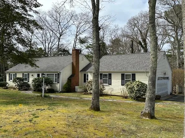 53 Cranberry Lane, Centerville, MA 02632