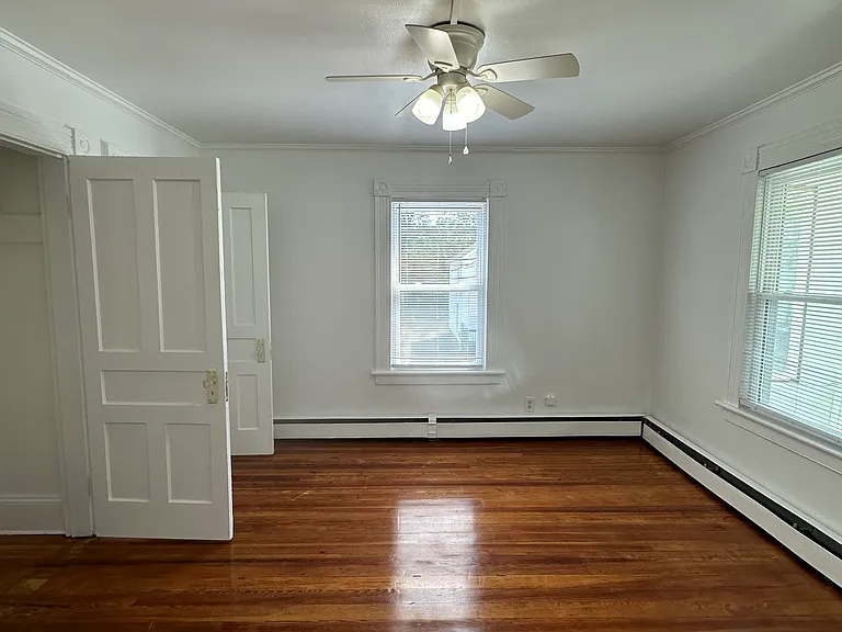 35 Maud St #2 — Photo 22