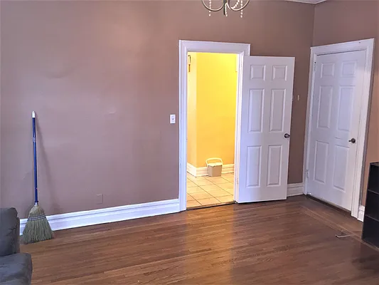 Rented by RealTegrity NY LLC | media 24