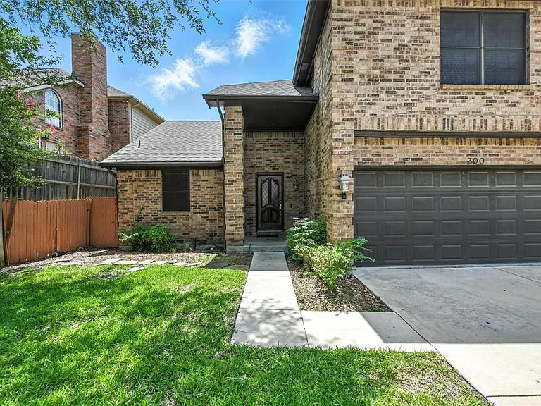 300 Saint Emelion Ct — Photo 12