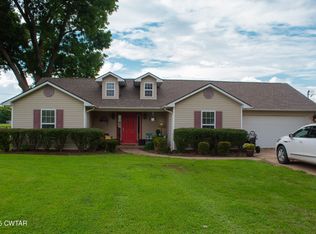 1530 Red Bell Rd, Newbern, TN 38059