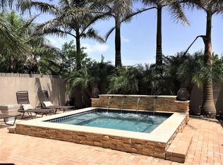 104 W Sunset Dr #B, South Padre Island, TX 78597