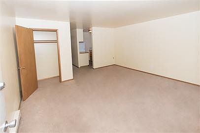 2nd image of 4121 11th Ave NE #Cl-302
