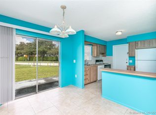 12040 NW 33rd St, Fort Lauderdale, FL 33323