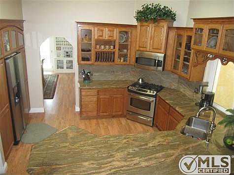 5th image of 12930 Autumn Leaves Ave