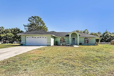 2nd image of 2837 Pondview Cir
