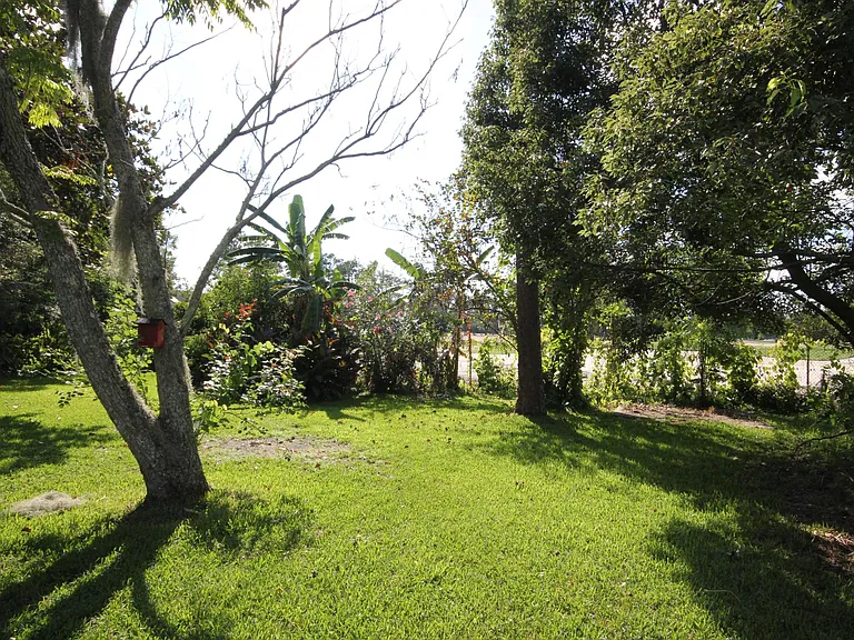 4005 Conga St — Photo 39
