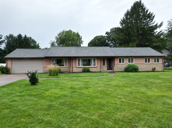 3525 Tuscarawas Rd, Beaver, PA 15009