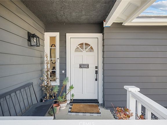 2nd image of 28518 Victoria Rd