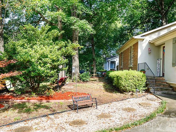 4th image of 1740 Ashcroft Ln