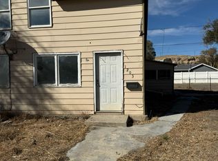 1203 9th St, Rock Springs, WY 82901