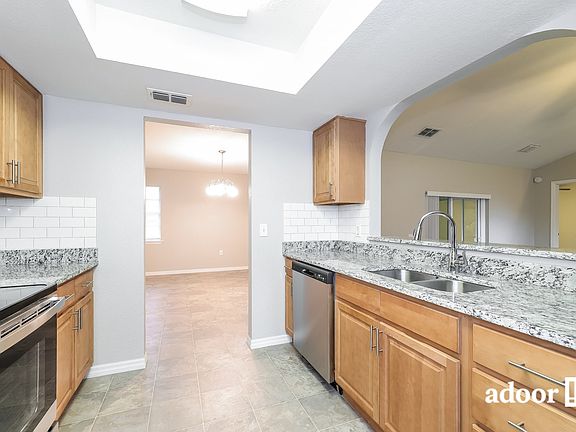 3rd image of 7232 Scenic Hills Blvd